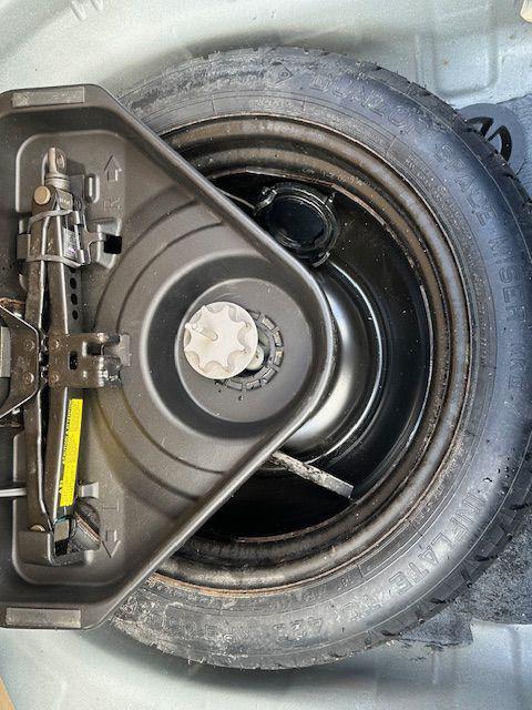 used 2007 Toyota Camry Hybrid car, priced at $4,950