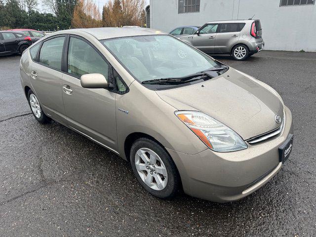 used 2007 Toyota Prius car, priced at $3,500