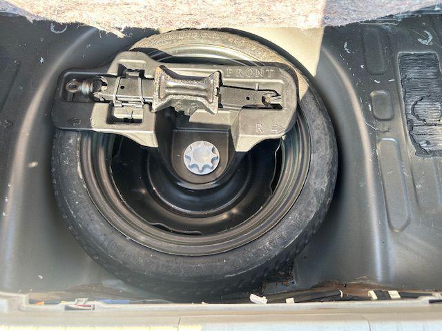 used 2006 Toyota Prius car, priced at $4,500