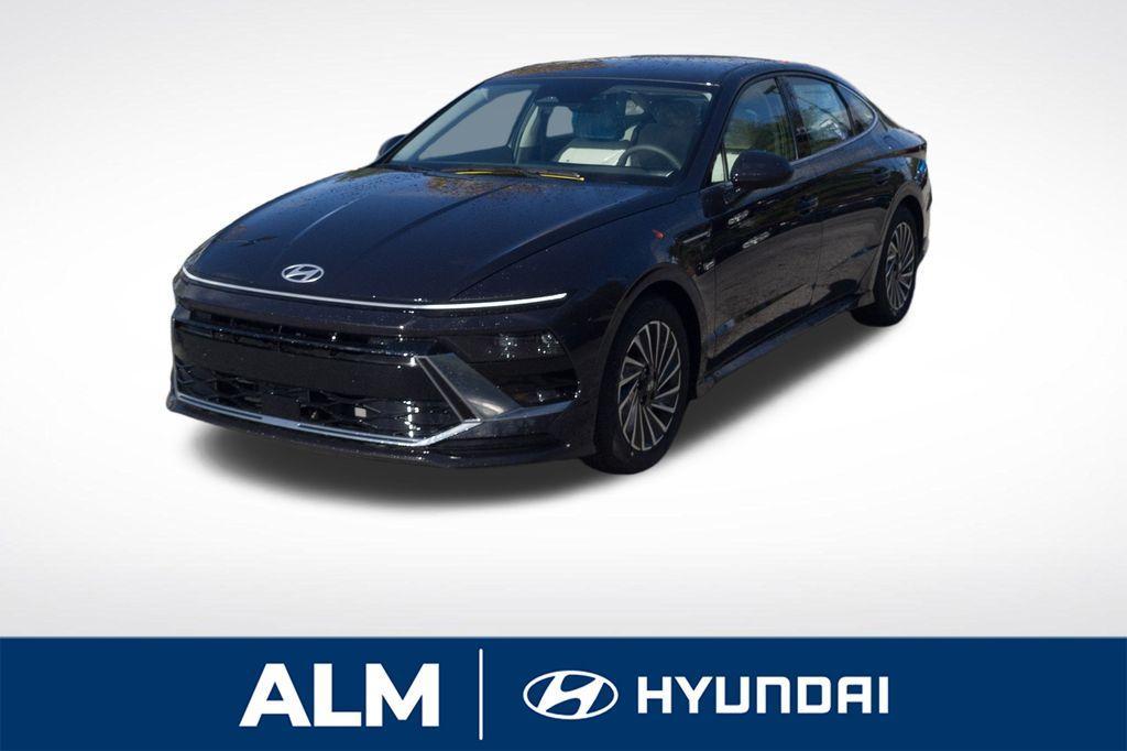 new 2025 Hyundai Sonata Hybrid car, priced at $27,495