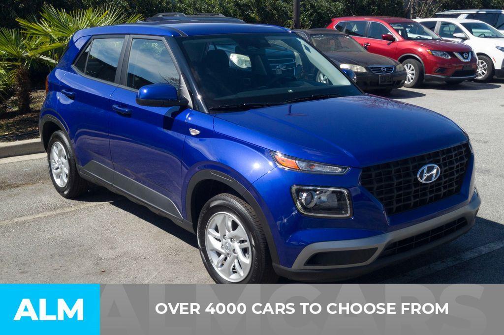 used 2025 Hyundai Venue car, priced at $18,320
