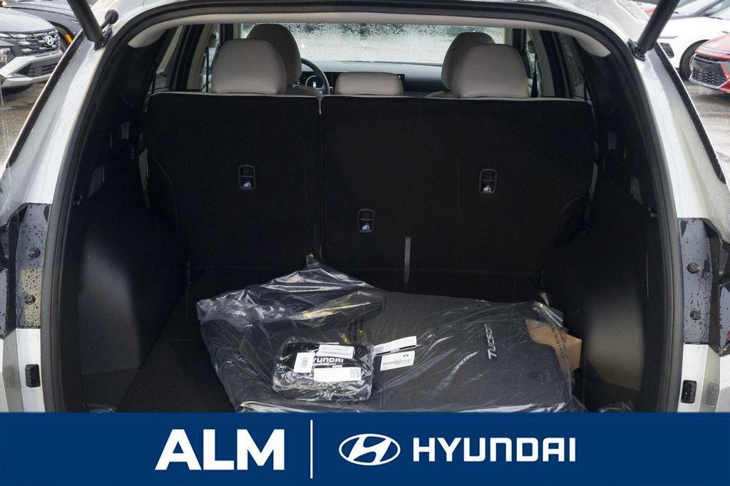 new 2026 Hyundai TUCSON Hybrid car, priced at $41,310