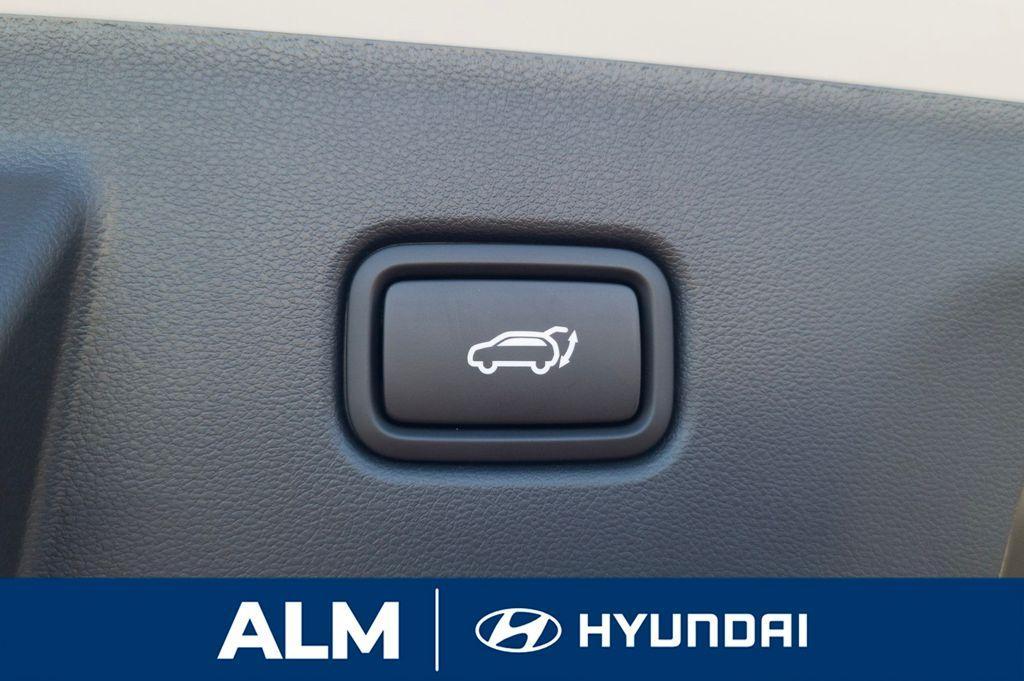 new 2026 Hyundai TUCSON Hybrid car, priced at $32,962