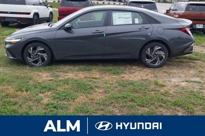 new 2025 Hyundai Elantra car, priced at $23,715