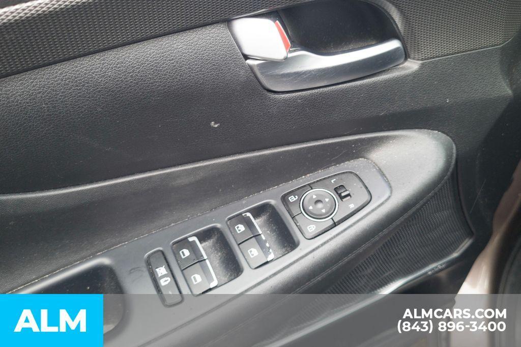 used 2020 Hyundai Santa Fe car, priced at $19,920