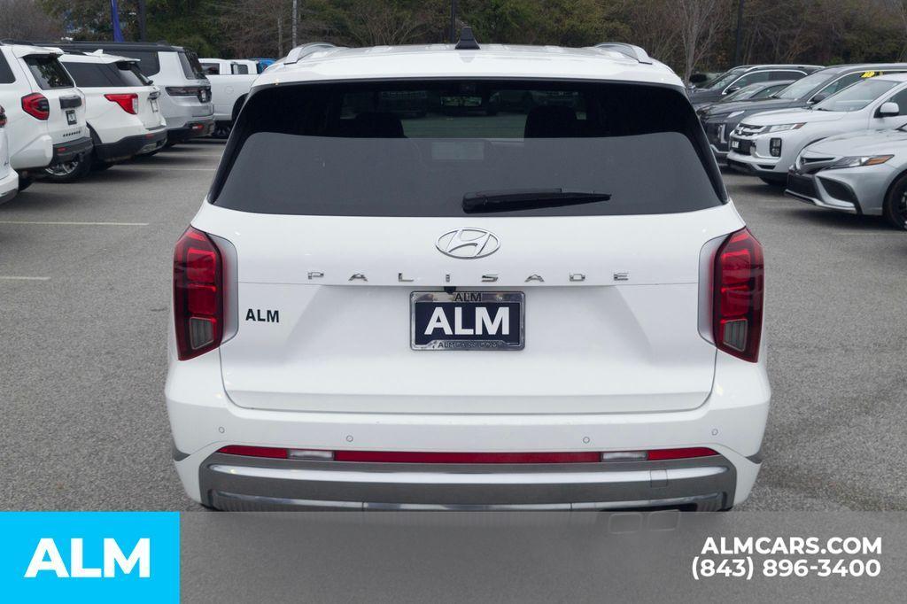 used 2024 Hyundai Palisade car, priced at $36,620