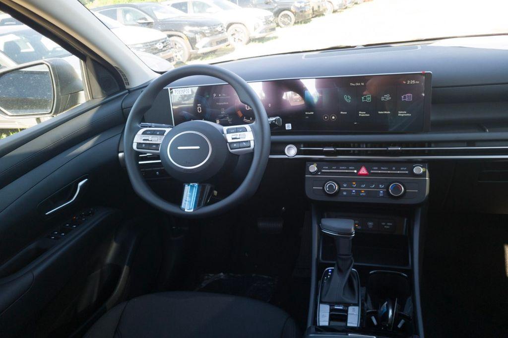 new 2026 Hyundai Tucson car, priced at $28,694