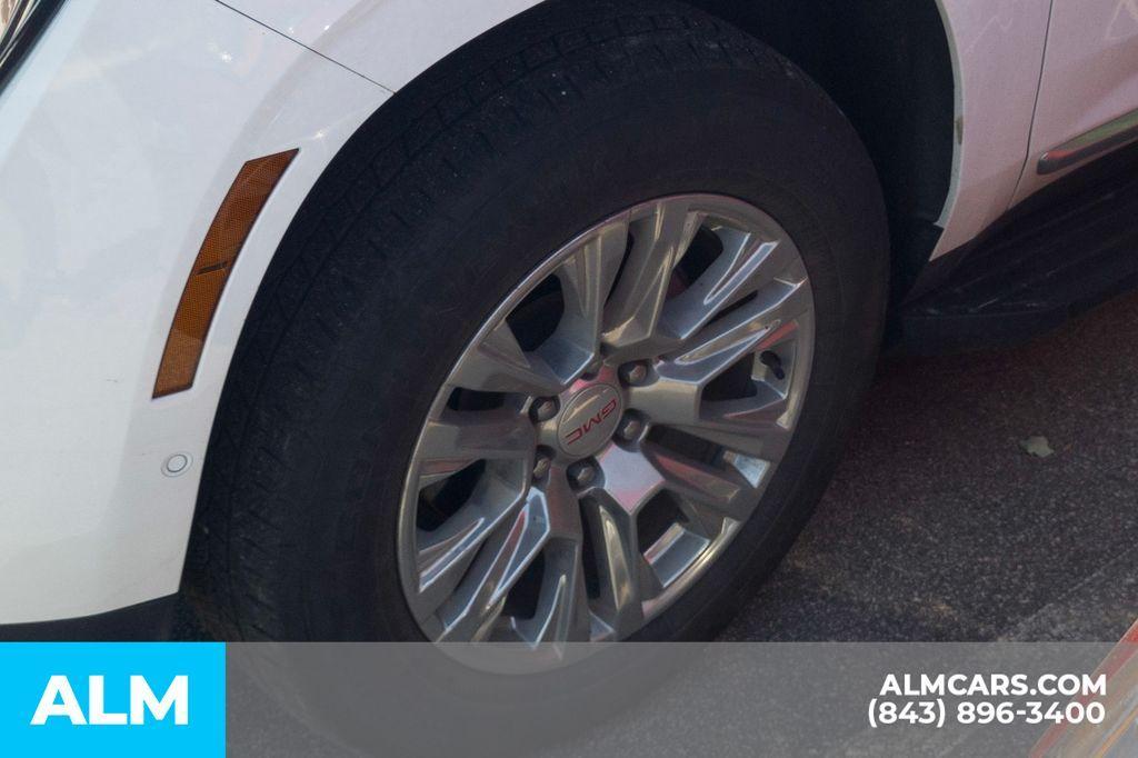 used 2025 GMC Yukon car, priced at $66,268