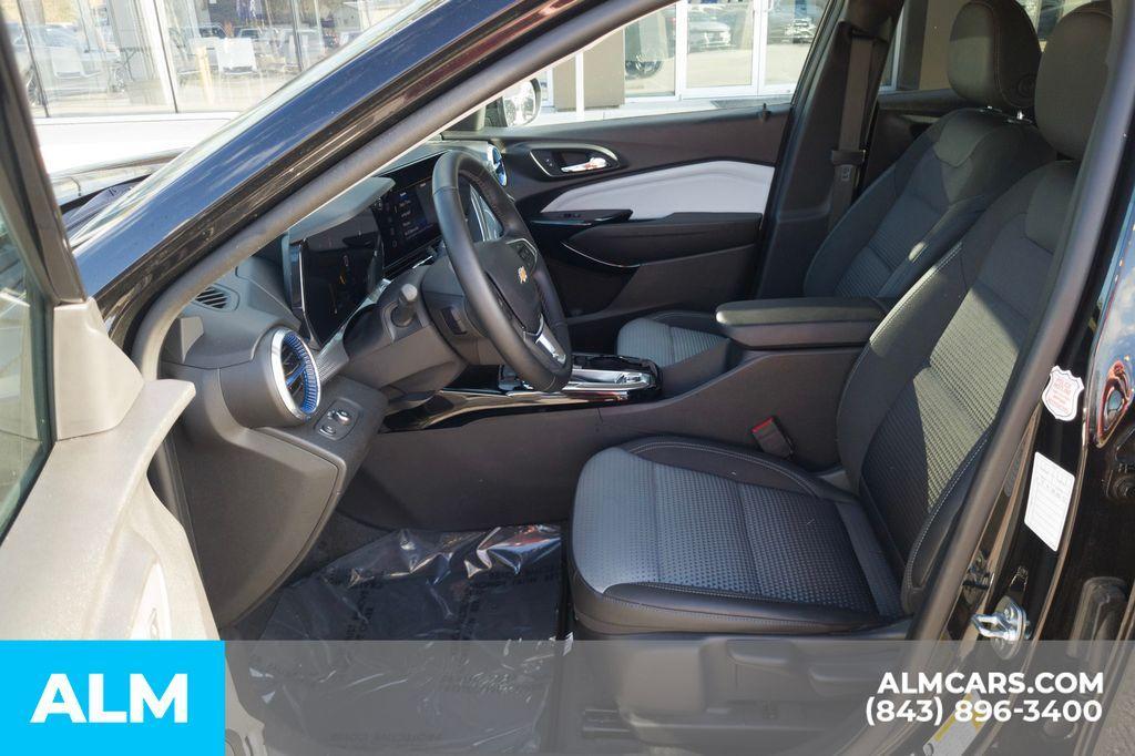 used 2025 Chevrolet Trax car, priced at $19,920