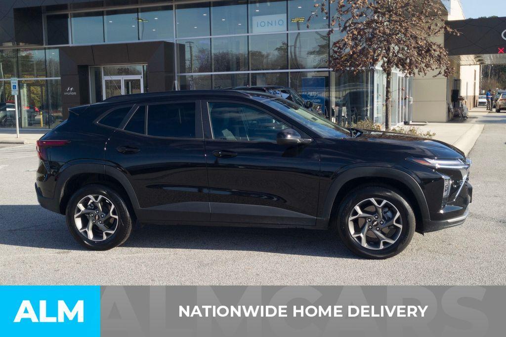 used 2025 Chevrolet Trax car, priced at $19,920
