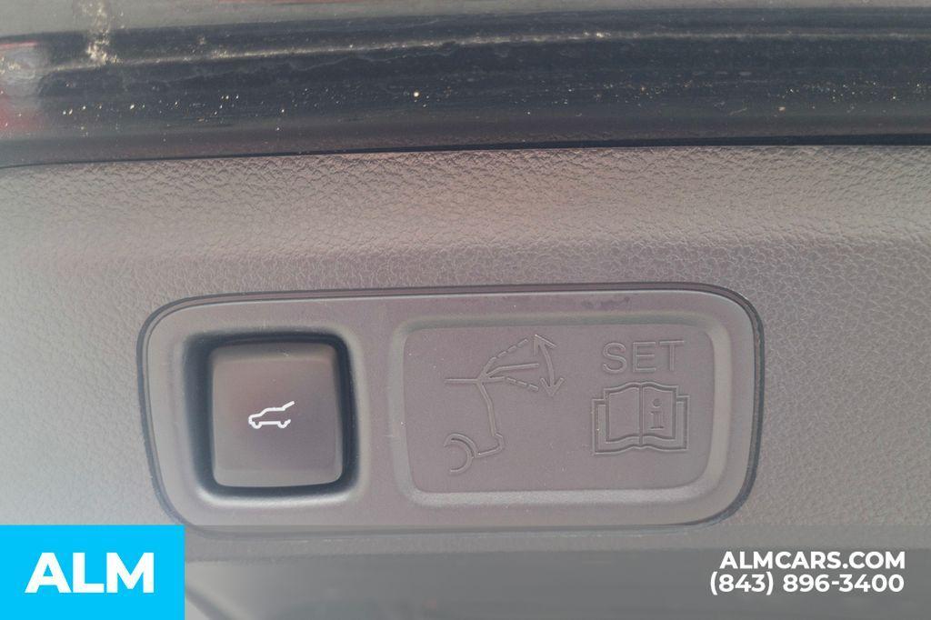 used 2024 Ford Expedition Max car, priced at $40,920