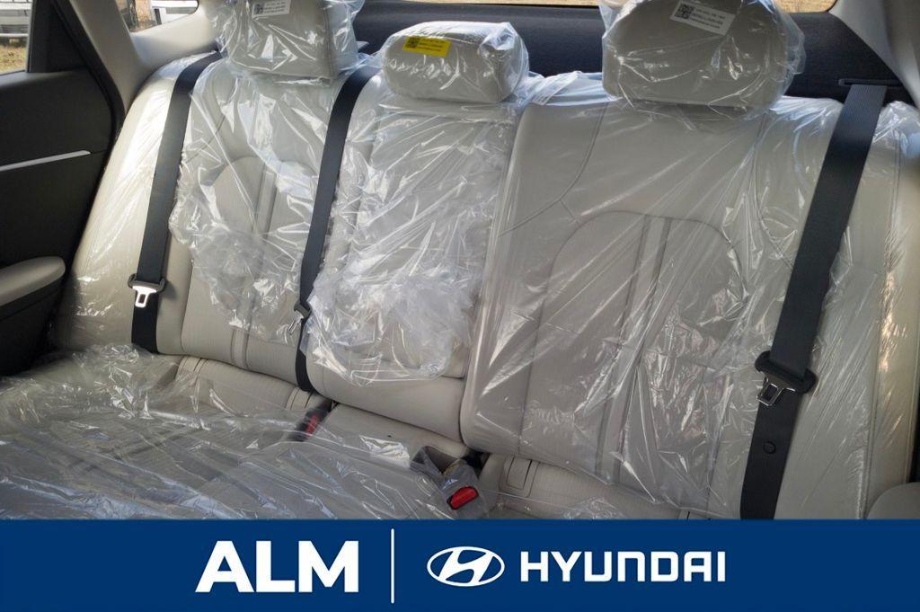 new 2025 Hyundai Sonata Hybrid car, priced at $30,343