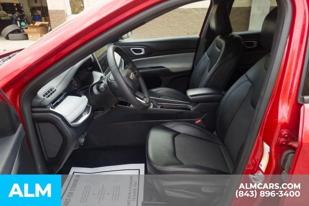 used 2024 Jeep Compass car, priced at $18,620