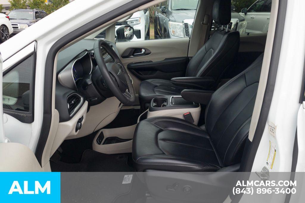 used 2023 Chrysler Pacifica car, priced at $22,920