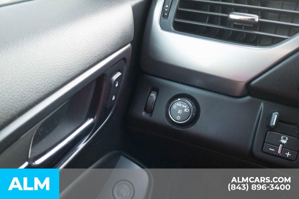 used 2016 Chevrolet Suburban car, priced at $13,920