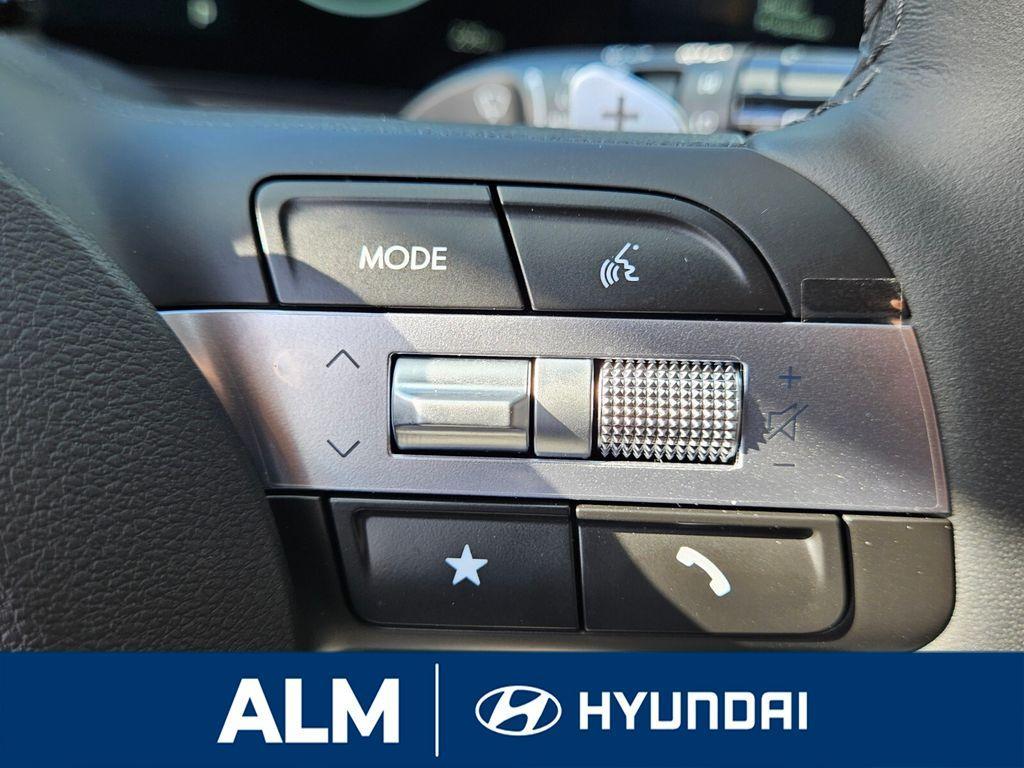 new 2025 Hyundai Tucson car, priced at $39,017