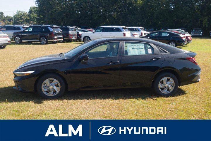 new 2026 Hyundai Elantra car, priced at $22,632