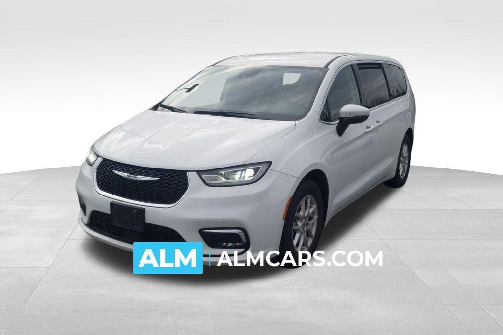 used 2023 Chrysler Pacifica car, priced at $22,420