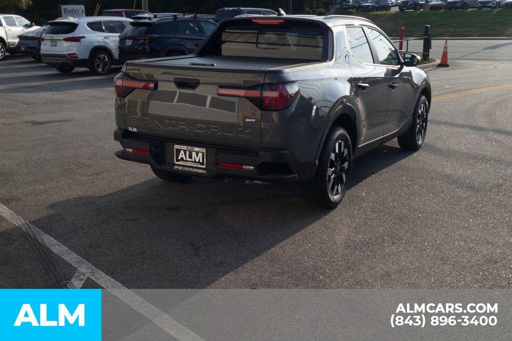 used 2025 Hyundai SANTA CRUZ car, priced at $29,420