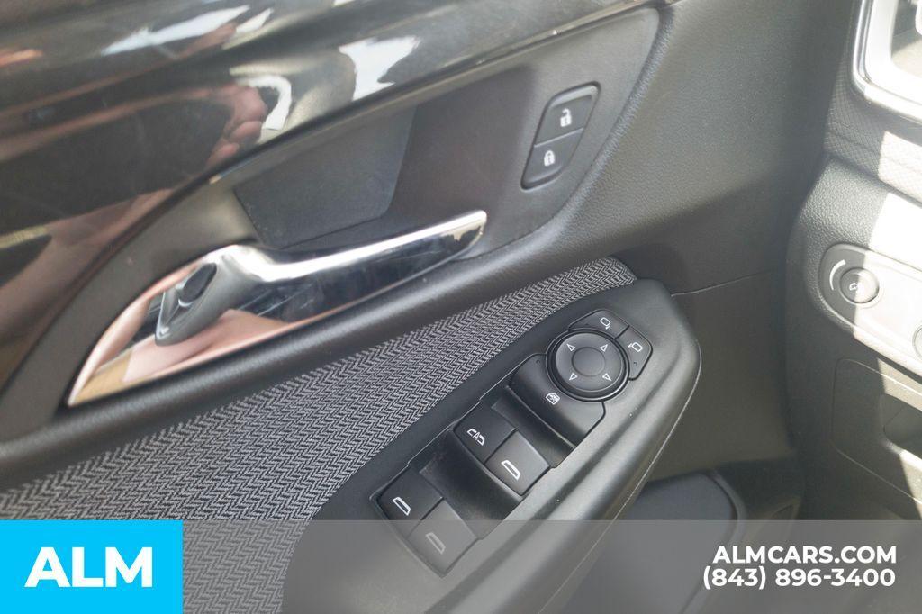 used 2025 Chevrolet TrailBlazer car, priced at $20,820