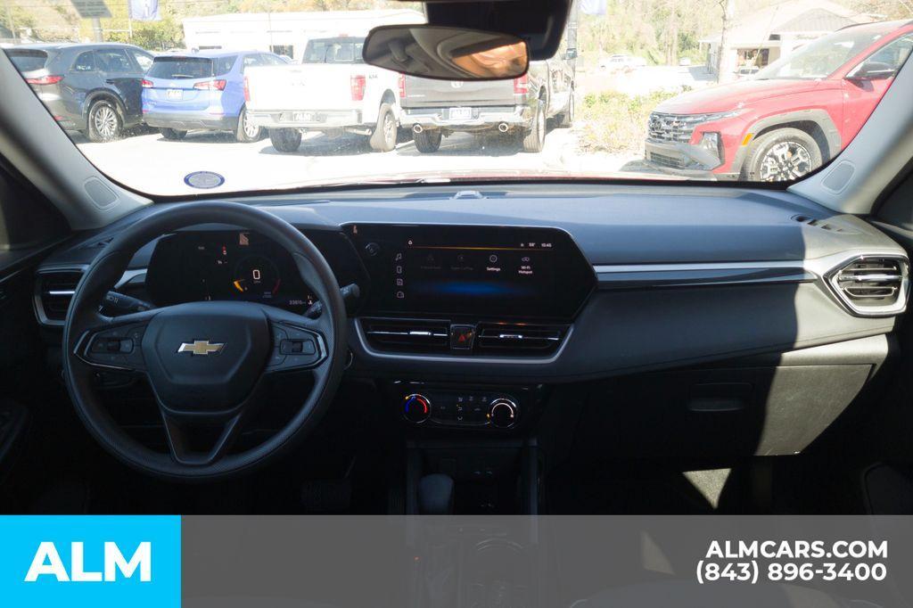 used 2025 Chevrolet TrailBlazer car, priced at $20,820