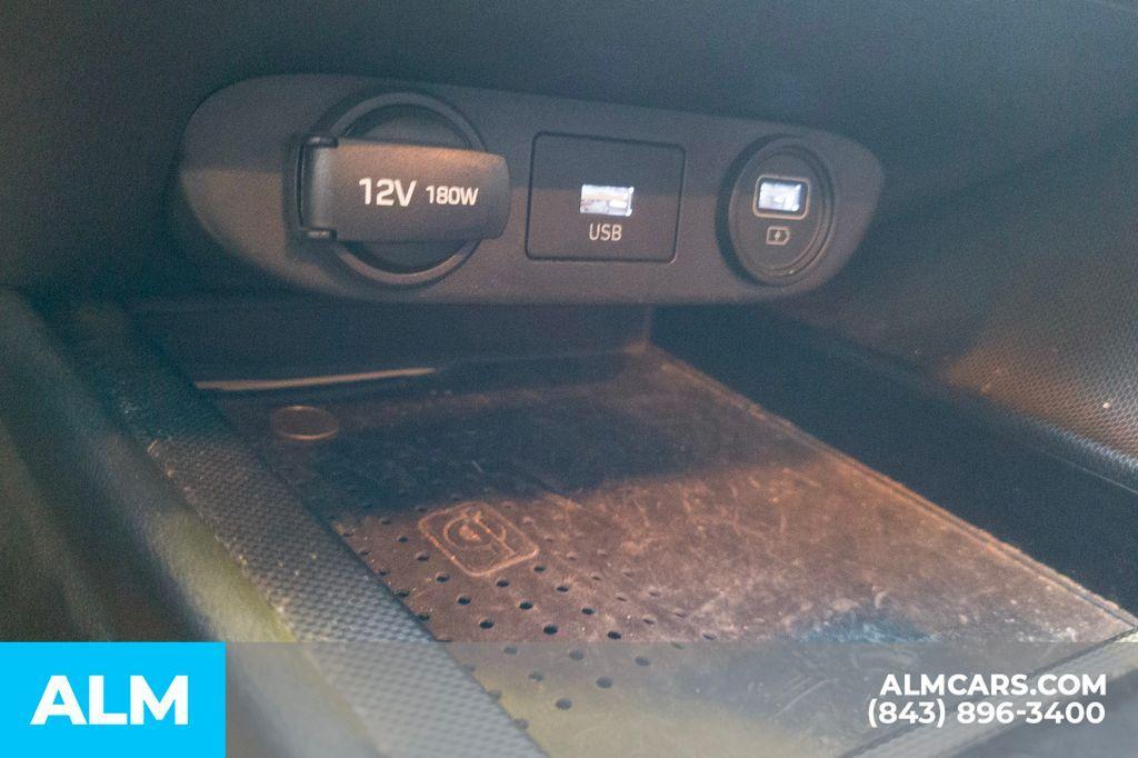 used 2022 Hyundai Elantra car, priced at $15,920