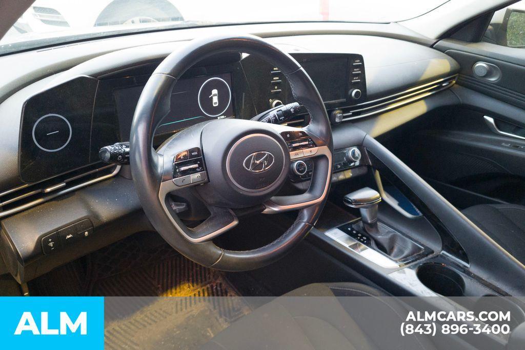 used 2022 Hyundai Elantra car, priced at $15,920