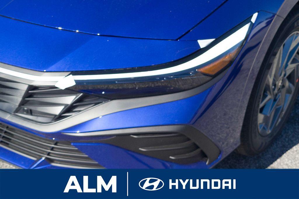 new 2026 Hyundai ELANTRA HEV car, priced at $25,790