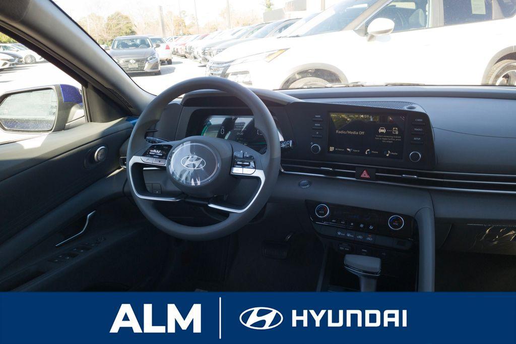 new 2026 Hyundai ELANTRA HEV car, priced at $25,790