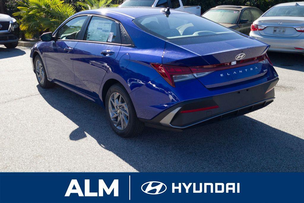 new 2026 Hyundai ELANTRA HEV car, priced at $25,790
