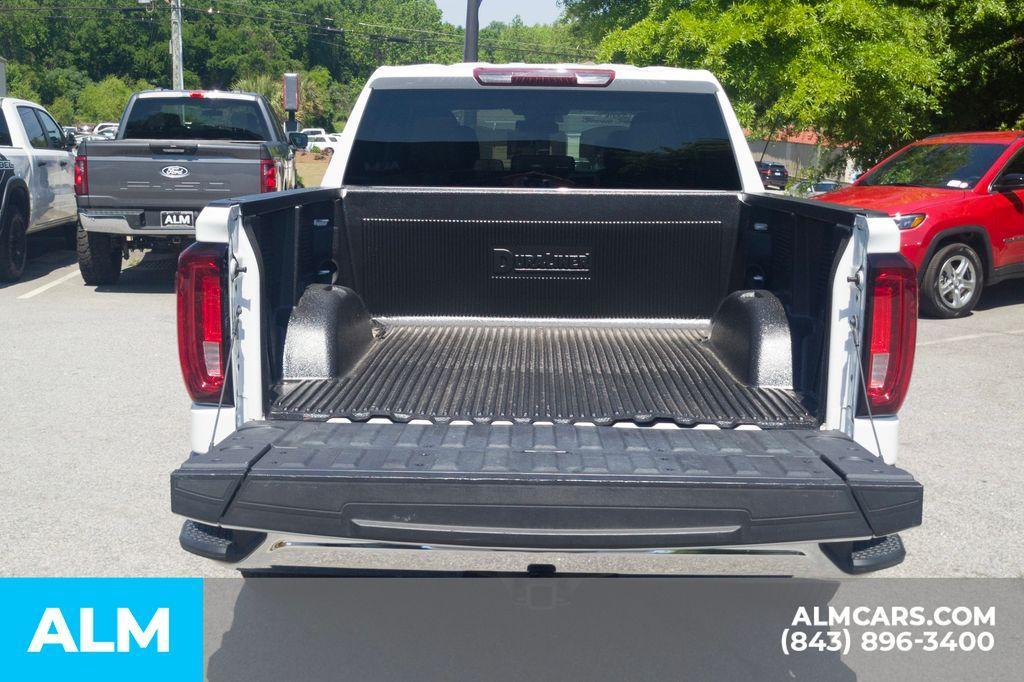 used 2024 GMC Sierra 1500 car, priced at $38,920