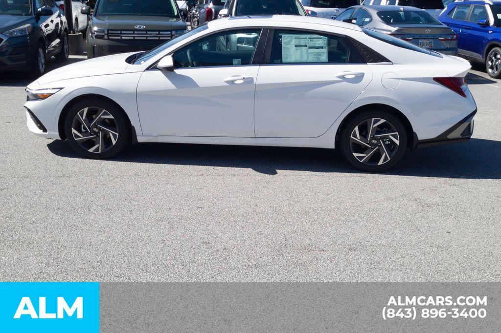 used 2025 Hyundai Elantra car, priced at $20,920
