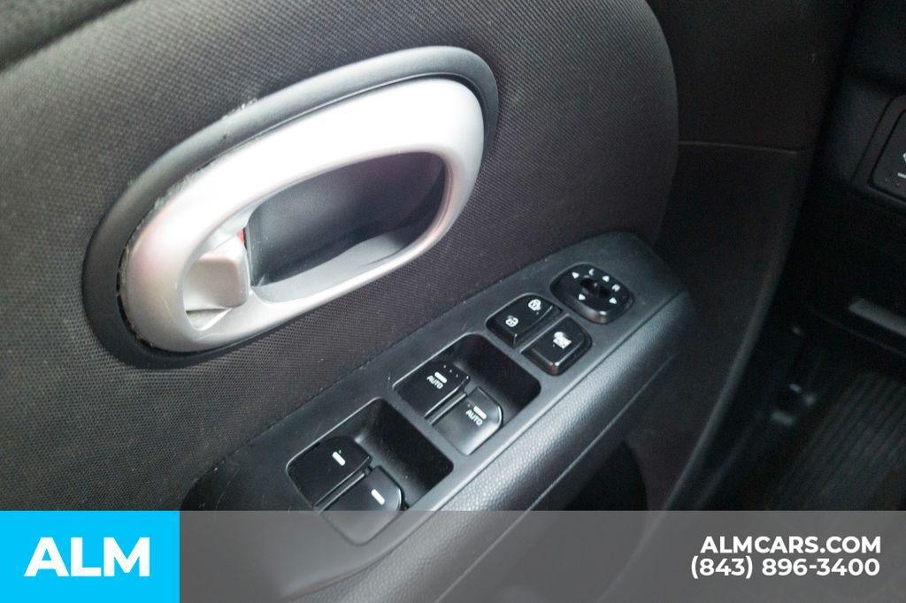 used 2015 Kia Soul car, priced at $8,920