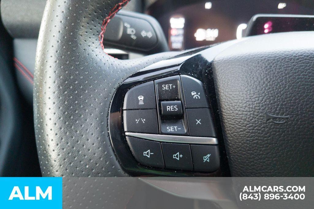 used 2025 Ford Explorer car, priced at $38,920