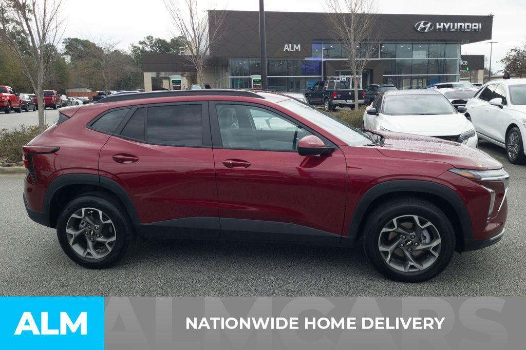 used 2025 Chevrolet Trax car, priced at $19,920