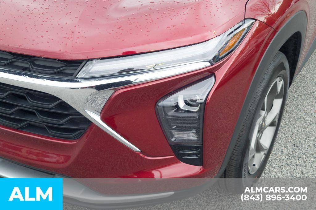 used 2025 Chevrolet Trax car, priced at $19,920