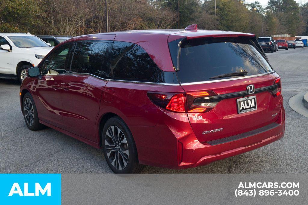 used 2025 Honda Odyssey car, priced at $42,720