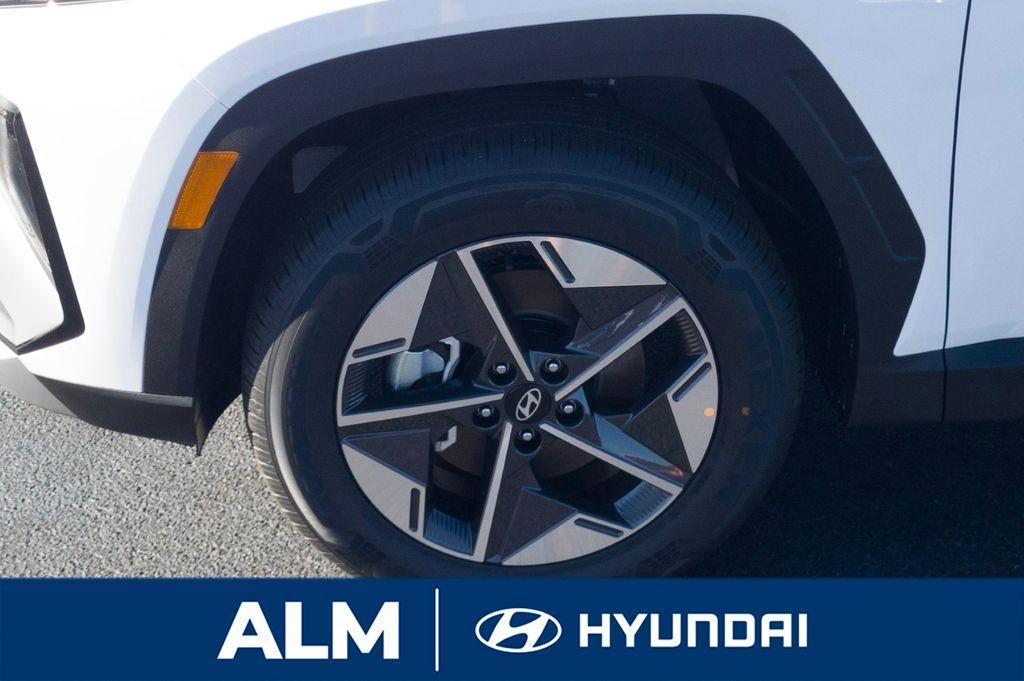 new 2026 Hyundai TUCSON Hybrid car, priced at $32,771