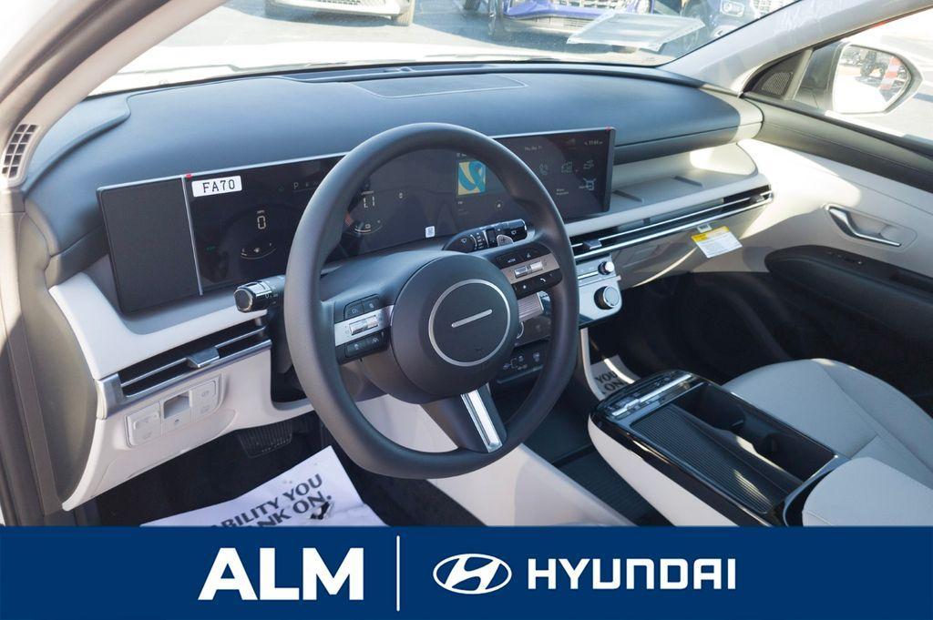 new 2026 Hyundai TUCSON Hybrid car, priced at $32,771