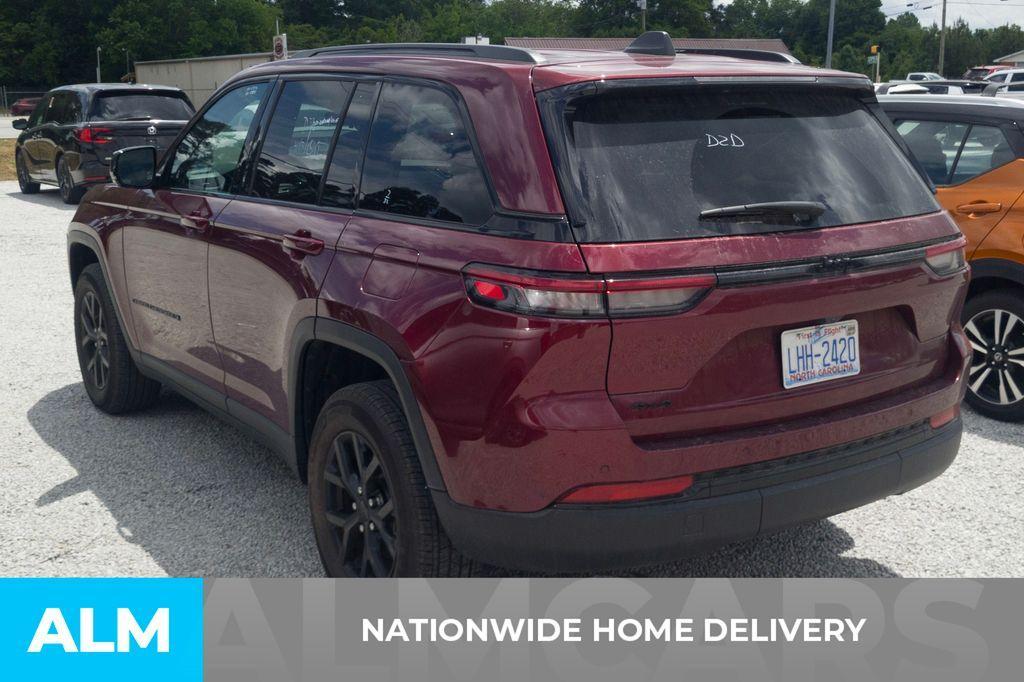used 2025 Jeep Grand Cherokee car, priced at $35,768
