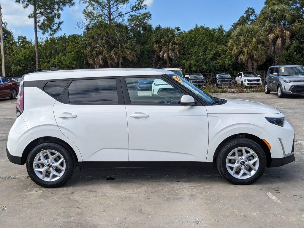 used 2025 Kia Soul car, priced at $17,744