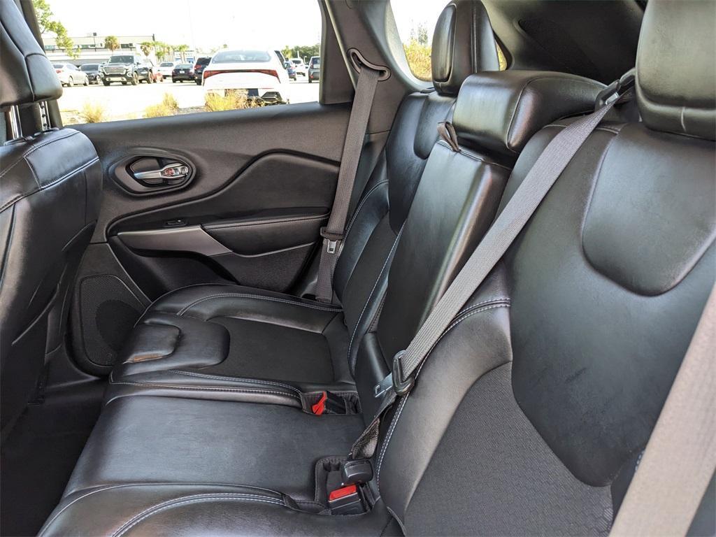 used 2021 Jeep Cherokee car, priced at $19,861