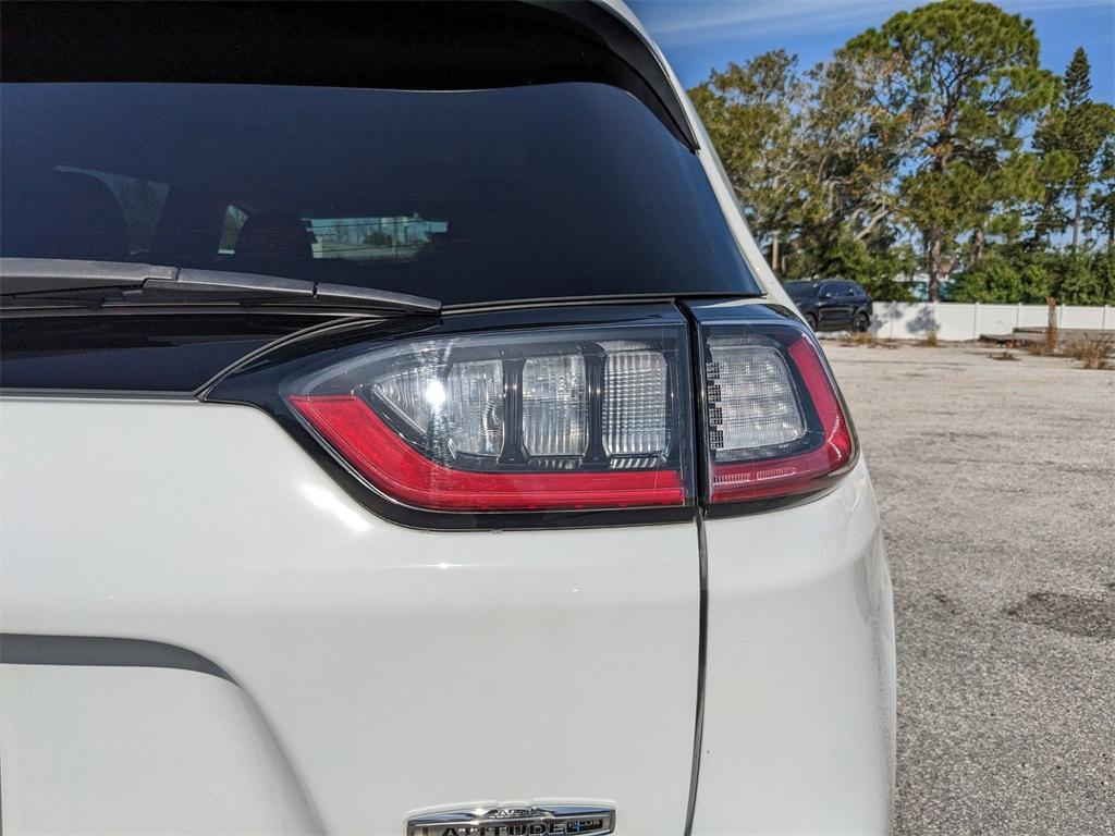 used 2021 Jeep Cherokee car, priced at $19,861