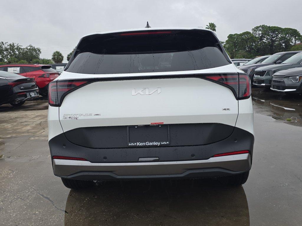 new 2027 Kia Sportage Hybrid car
