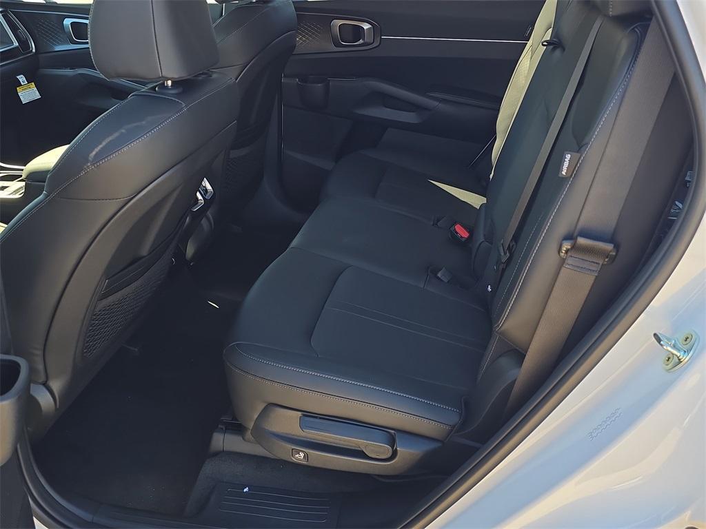 new 2026 Kia Sorento car, priced at $35,727