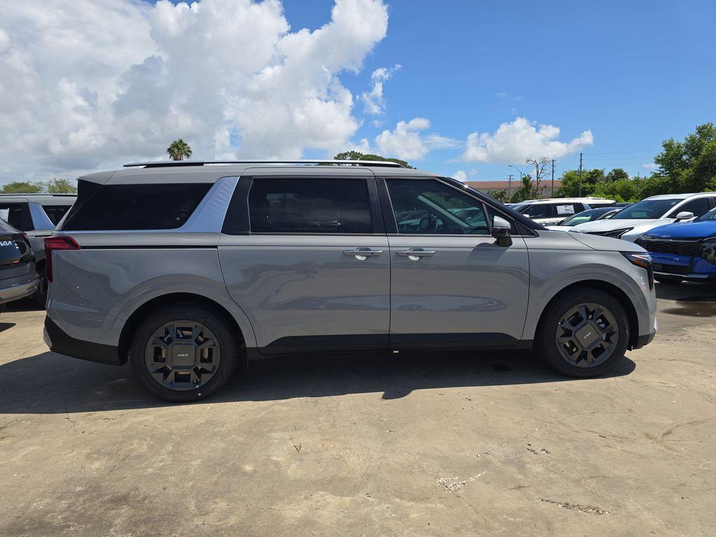 new 2026 Kia Carnival Hybrid car, priced at $43,730