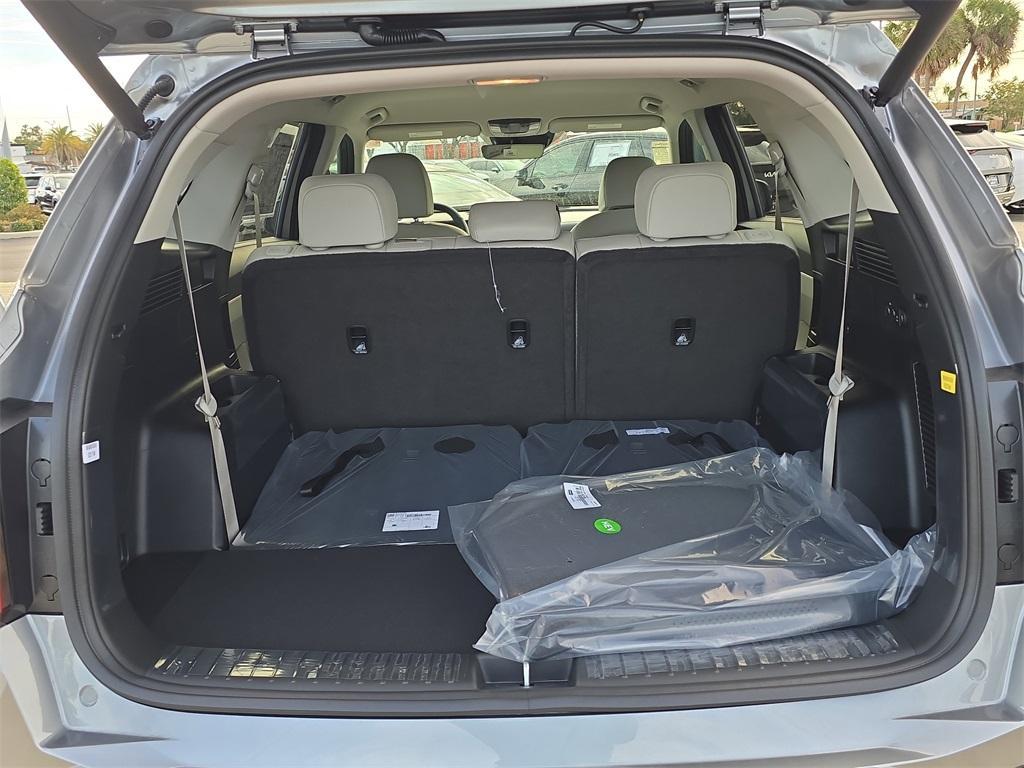 new 2026 Kia Sorento Hybrid car, priced at $35,884