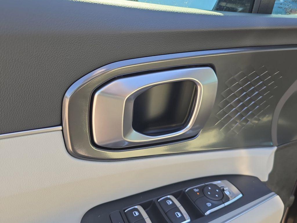 new 2026 Kia Sorento car, priced at $33,946