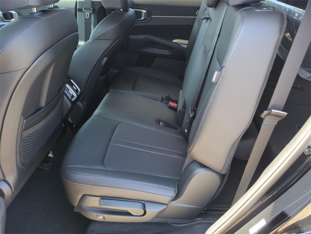 new 2026 Kia Sorento car, priced at $35,431