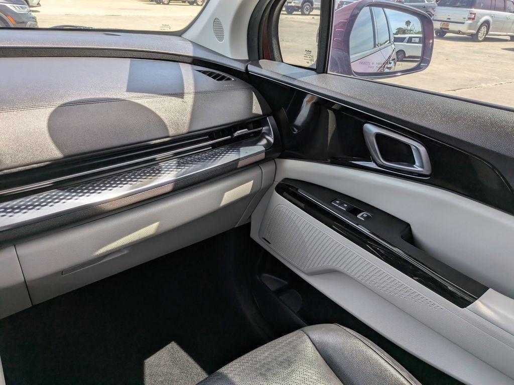 used 2024 Kia Carnival car, priced at $39,364